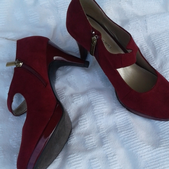 Bandolino Mary Jane Suede Heels - Picture 5 of 6
